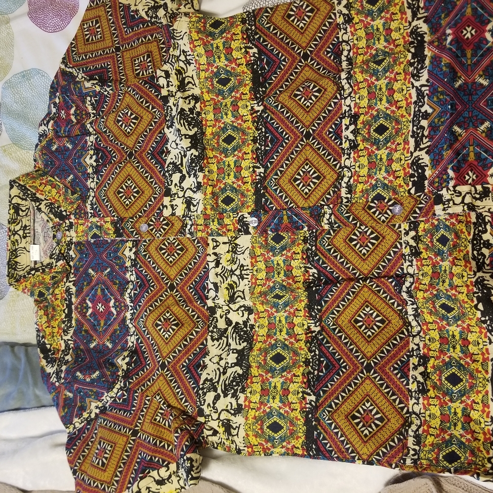 Tribal Patterned 3XL Short Sleeve Button Up